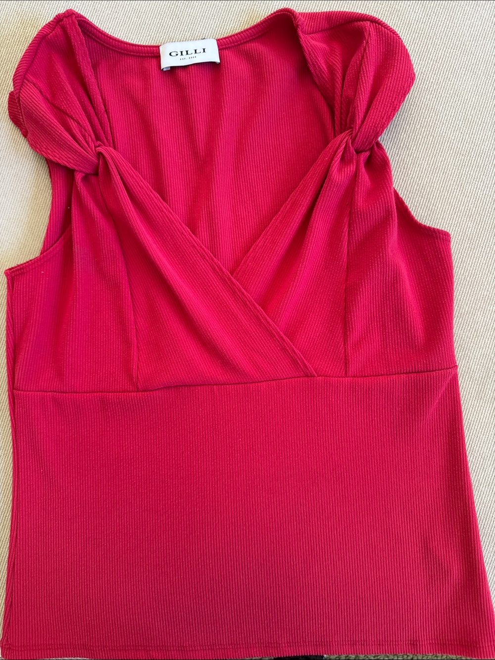 Gilli Fuchsia Knot-Shoulder Ribbed Tank